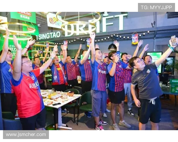 阿根廷与巴拉圭激战正酣足球盛宴引发球迷热情高涨